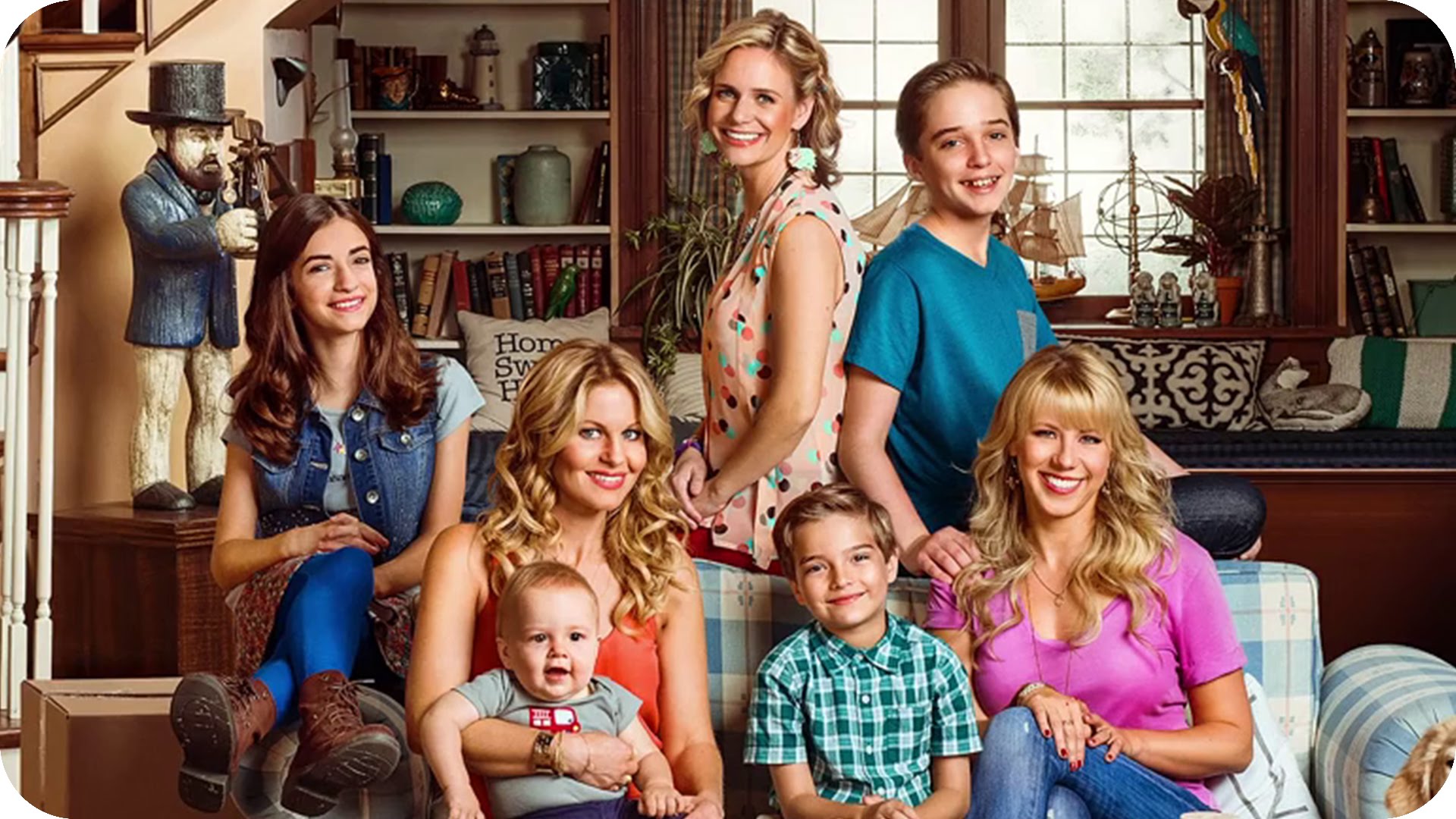 Fuller house. Полный дом дочек. «Полный дом дочек» (2009). Полный дом дочек сериал. Дом полон дочек.