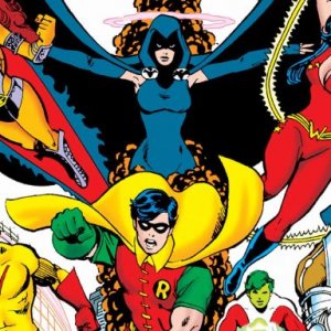 Lendas do Universo DC: Os Novos Titãs - George Perez