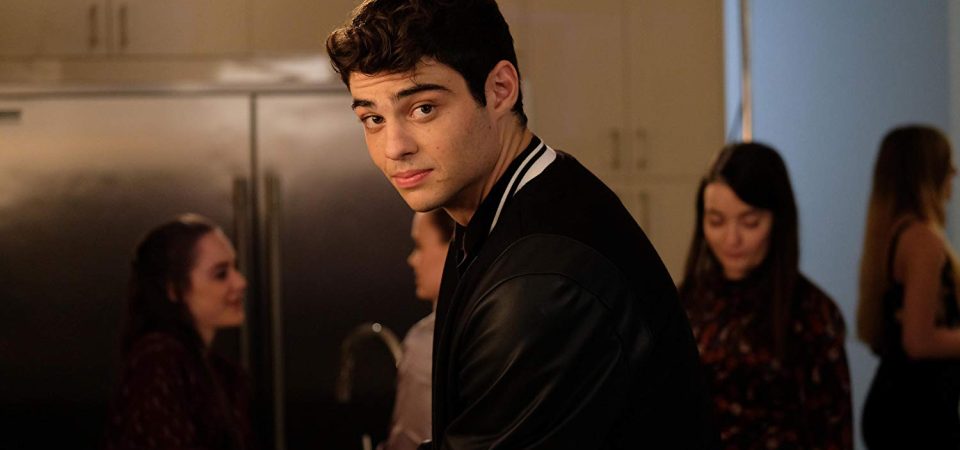 Noah Centineo em Adão Negro
