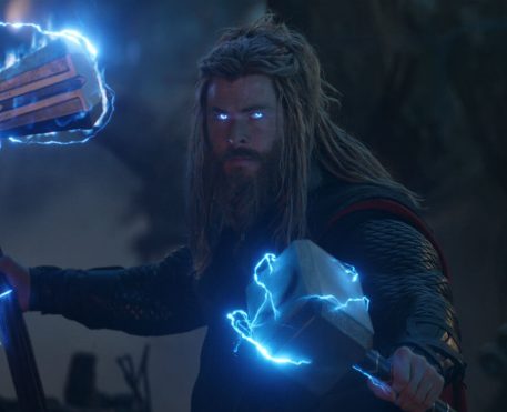 Chris Hemsworth promete mais aparições como Thor