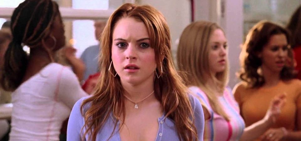Lindsay Lohan faz aparição surpresa na estreia de Meninas Malvadas
