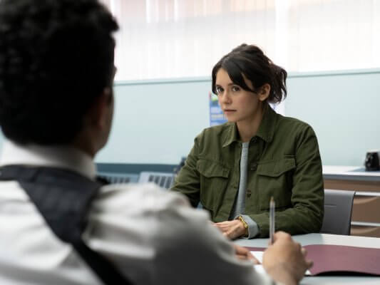 Escândalo Municipal | Filme com Nina Dobrev
