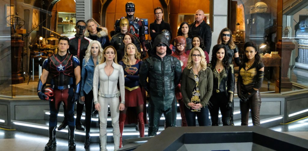 Personagens de Supergirl, Arrow, The Flash e Legends of Tomorrow,