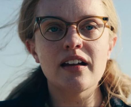 Shirley com Elisabeth Moss