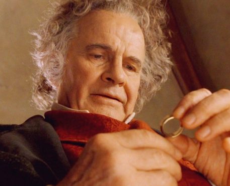 Ian Holm de O Senhor dos Anéis