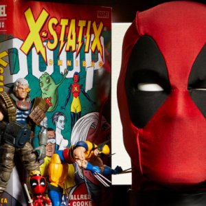 Deadpool cabeça interativa