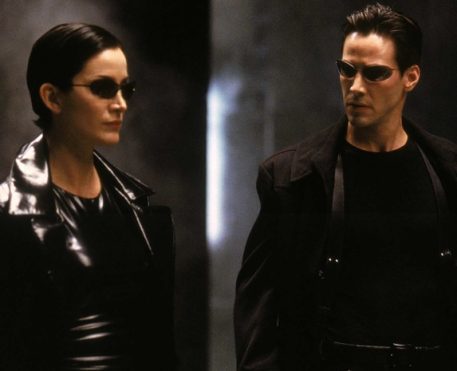 Matrix 4 ganha nova data