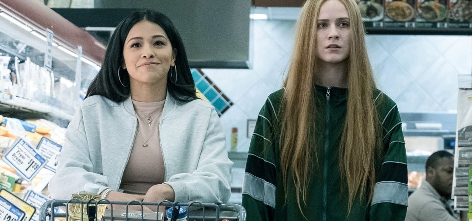 Kajillionaire com Gina Rodriguez e Evan Rachel Wood