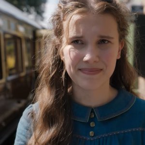 Enola Holmes com Millie Bobby Brown da Netflix