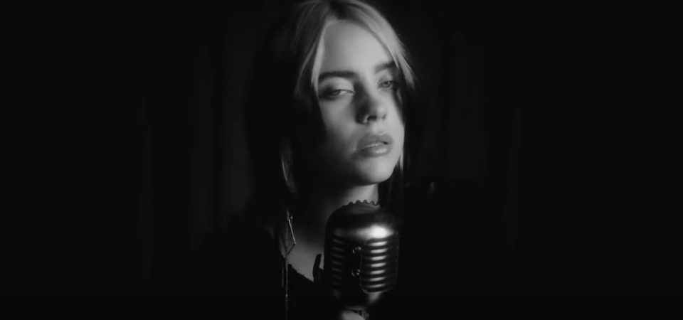 Billie Eilish lança clipe de "No Time To Die"