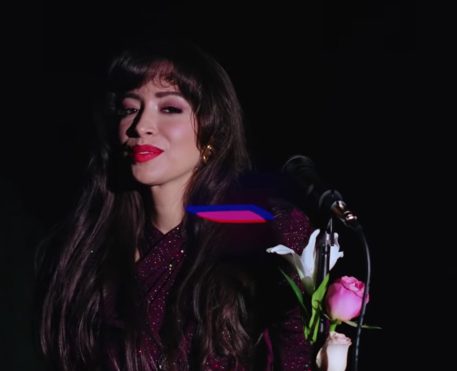 Selena: The Series, estrelado por Christian Serratos