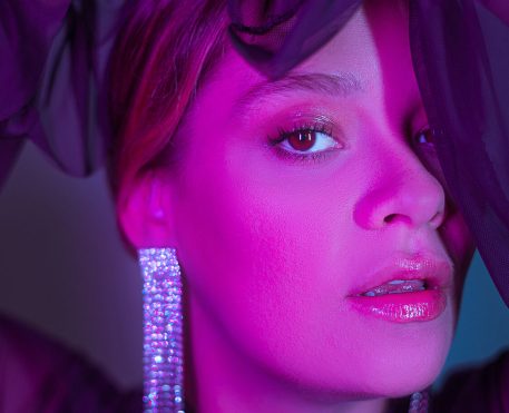 Lorena Simpson lança novo single com Yinon Yahel