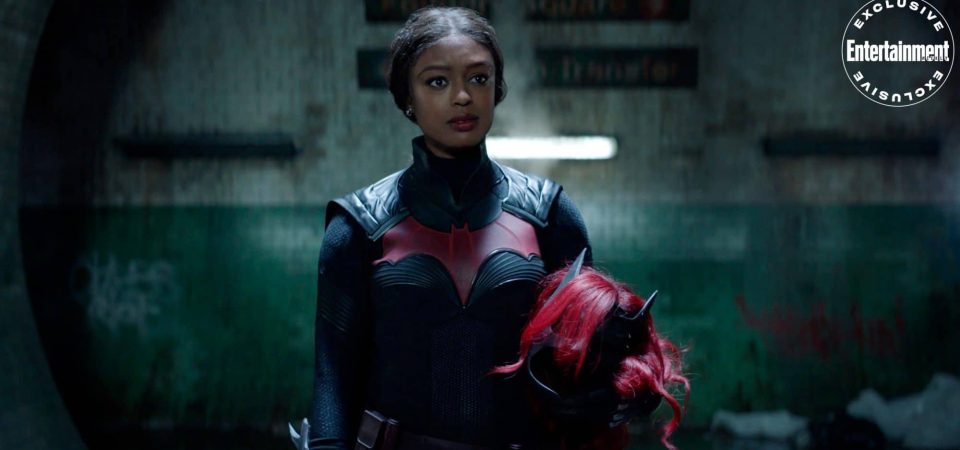 Batwoman | Ryan Wilder aparece em novas imagens da 2ª temporada