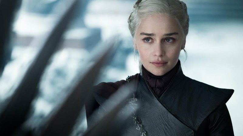 Emilia Clarke em Invasão Secreta