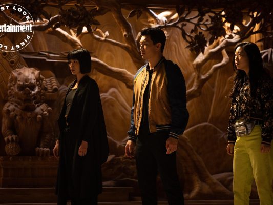 Shang-Chi e a Lenda dos Dez Anéis ganha primeiro cartaz e trailer