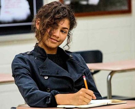 Zendaya vai dublar Lola Bunny em Space Jam: Um Novo Legado