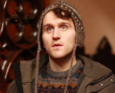 The Pale Blue Eye | Harry Melling será Edgar Allan Poe em filme com Christian Bale