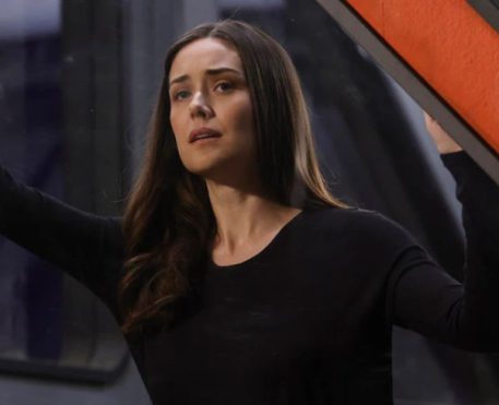 The Blacklist | Megan Boone deixa elenco da série após 8 temporadas