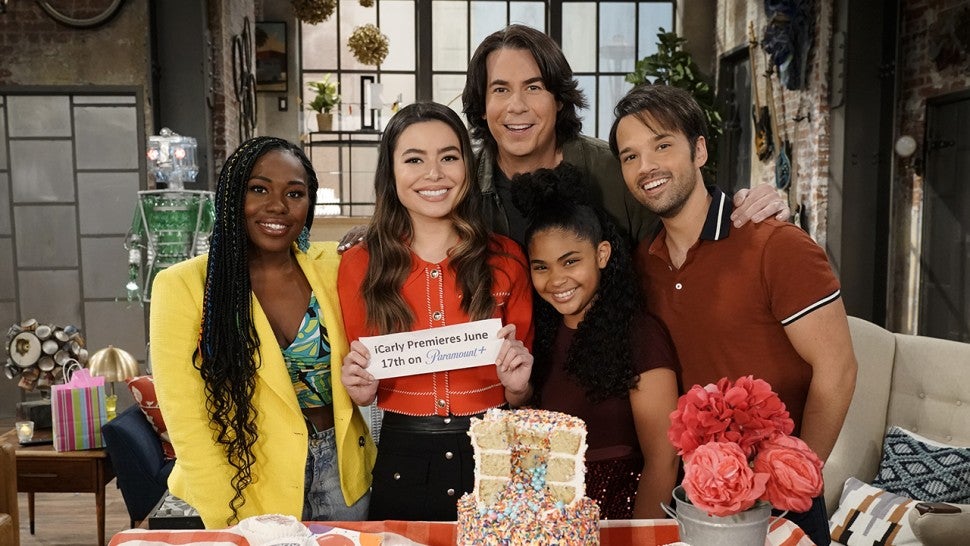 iCarly | Trailer do revival mostra personagens em conflitos da vida adulta