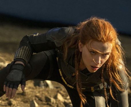 Scarlett Johansson apresenta vídeo especial de Viúva Negra