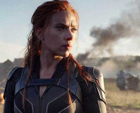 Ator de Blade afirma que filme Viúva Negra é um “lixo”