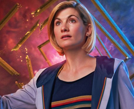 Jodie Whittaker deixa a série Doctor Who após três temporadas no papel