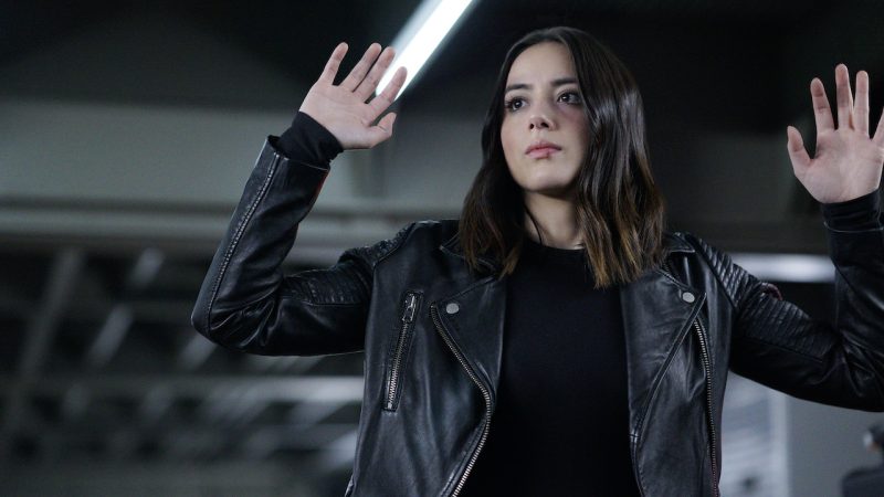 As Meninas Superpoderosas | Chloe Bennet deixa o papel do live-action