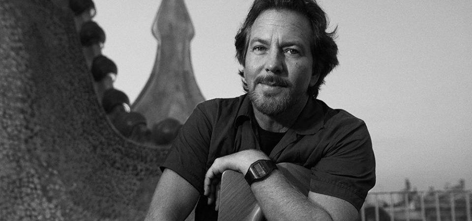 Eddie Vedder lança "Long Way", single do novo álbum solo