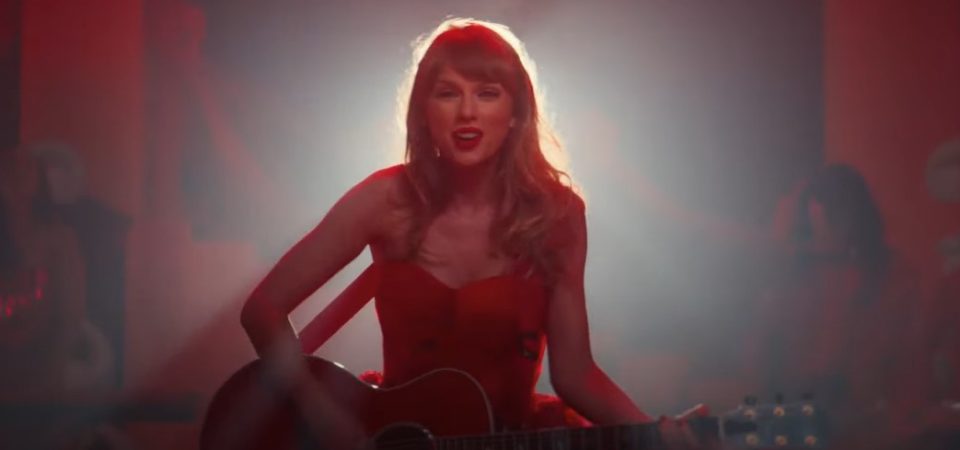 Taylor Swift lança clipe da faixa "I Bet You Think About Me"