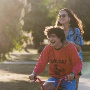 Eduardo e Mônica tem estreia remarcada nos cinemas brasileiros