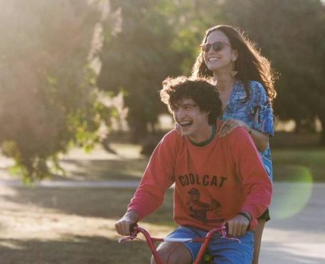 Eduardo e Mônica tem estreia remarcada nos cinemas brasileiros