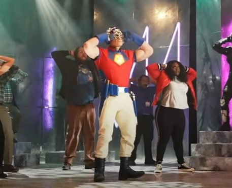 Pacificador ganha vídeo dos bastidores da abertura musical da série