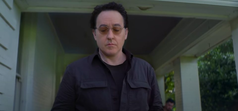 Pursuit I Trailer mostra a batalha entre John Cusack e Emile Hirsch