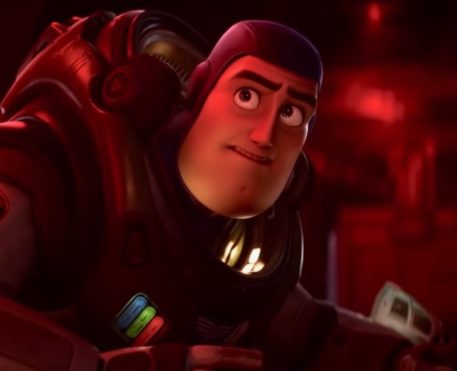 Lightyear ganha novo trailer e elenco de vozes é revelado