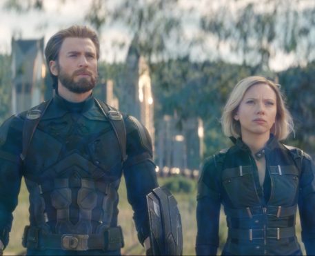 Chris Evans e Scarlett Johansson vão estrelar novo filme da Apple