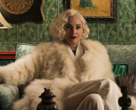 Sharon Stone será a vilã de Besouro Azul, novo filme da DC