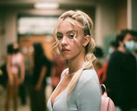 Sydney Sweeney entra para o elenco de Madame Teia