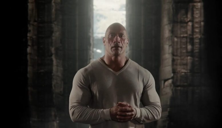 The Rock anuncia adiamento de DC Liga dos Superpets e Adão Negro