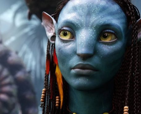 CCXP22 | Zoë Saldaña e Jon Landau são confirmados em painel de Avatar: O Caminho da Água