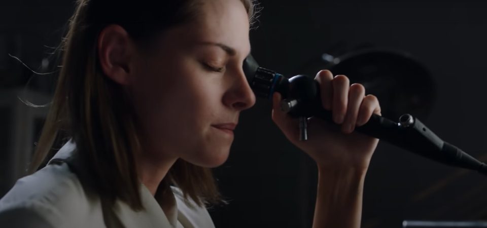 Crimes of the Future, thriller com Kristen Stewart, divulga teaser sinistro