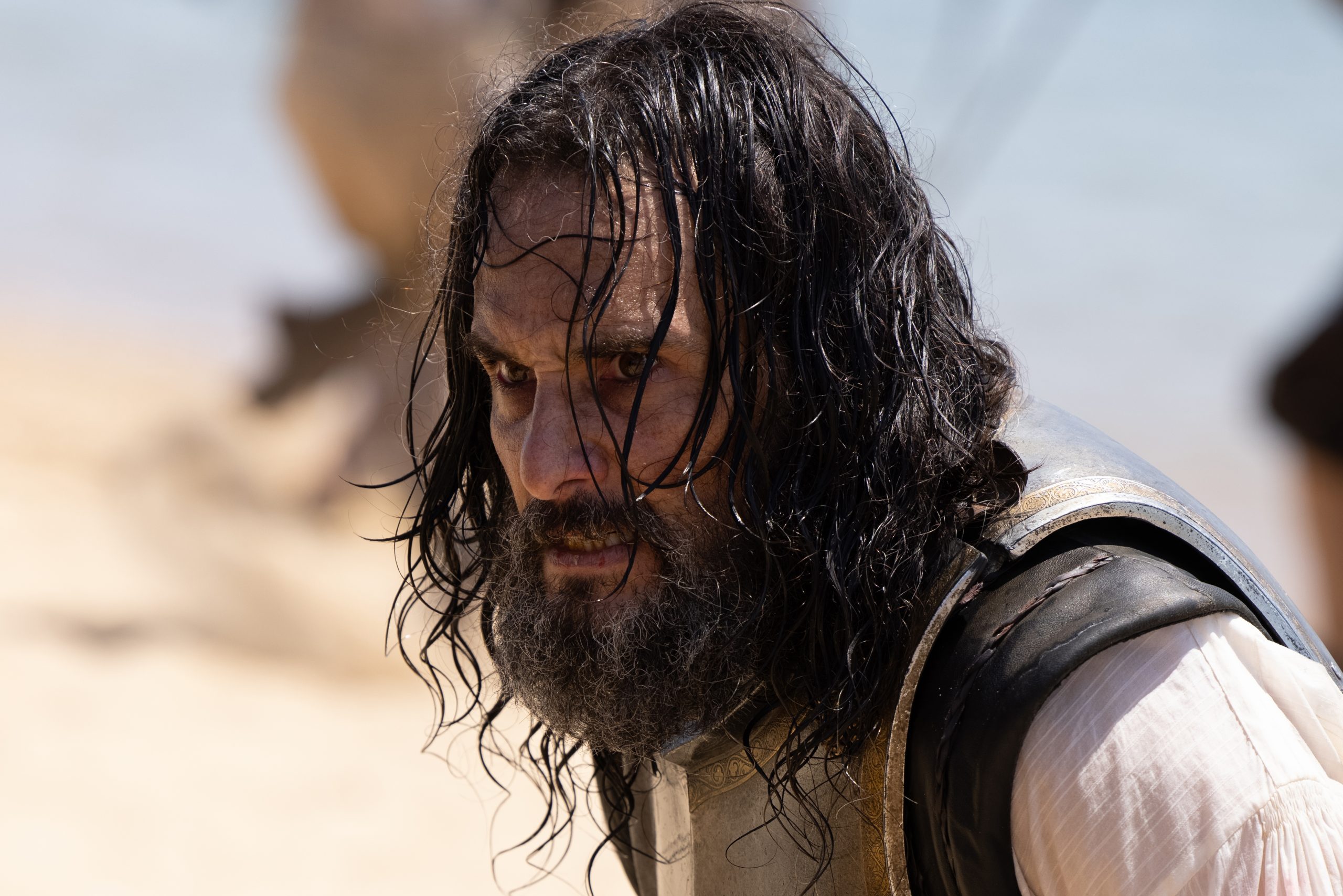 Veja o trailer de Sem Limites, série com Rodrigo Santoro e Álvaro Morte