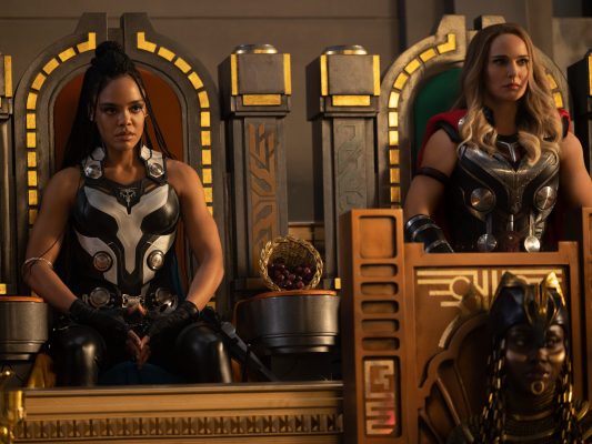 Jane e Valquíria dividem nova imagem de Thor: Amor e Trovão
