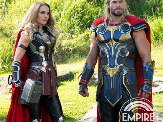 Jane e Odinson aparecem em foto inédita de Thor: Amor e Trovão