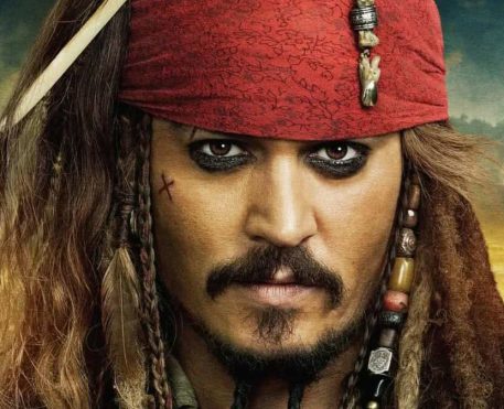 Johnny Depp vence caso de difamação contra Amber Heard