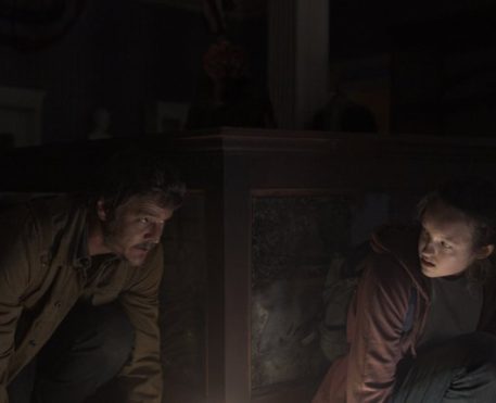 The Last of Us | Série da HBO ganha nova imagem com Joel e Ellie
