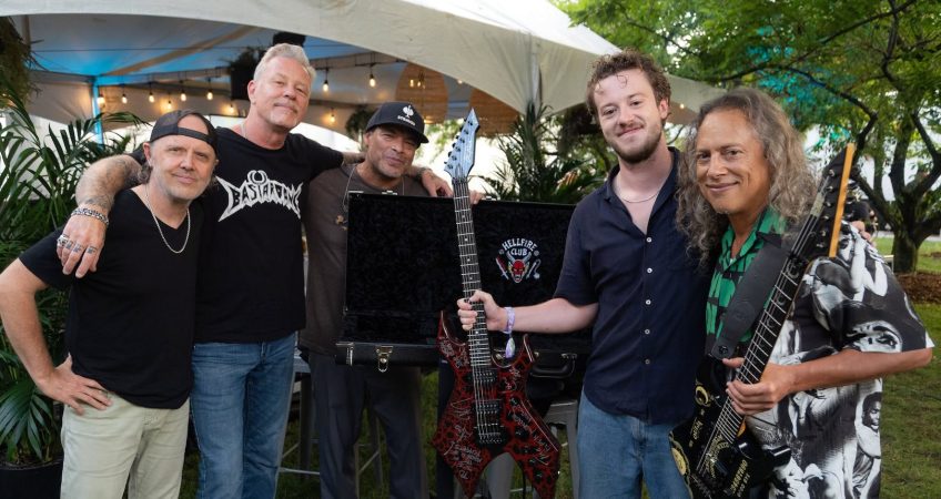 Joseph Quinn encontra Metallica e faz um som com a banda