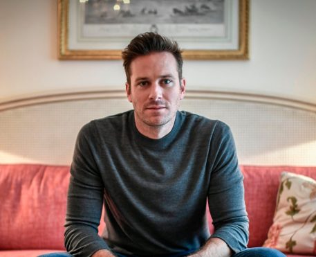 Discovery+ estreia série documental sobre recentes polêmicas de Armie Hammer