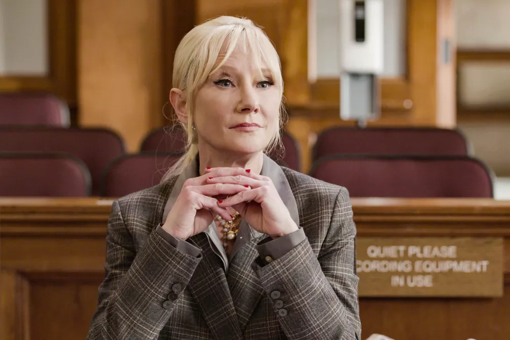 Anne Heche, atriz de Chicago P.D e Volcano, morre aos 53 anos