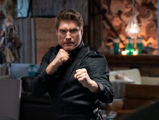 Cobra Kai | Novas fotos da 5ª temporada revela o retorno de Mike Barnes
