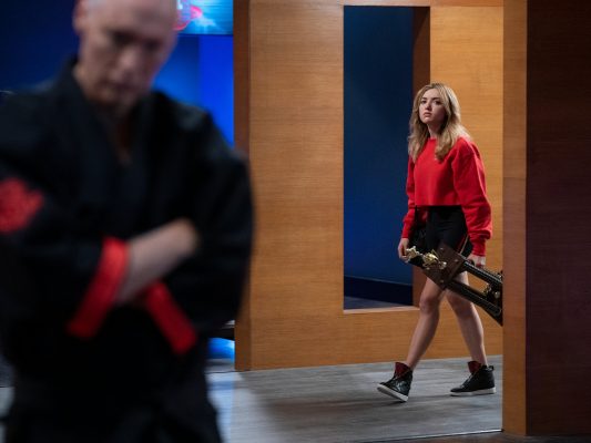 Cobra Kai | Novas fotos da 5ª temporada revela o retorno de Mike Barnes